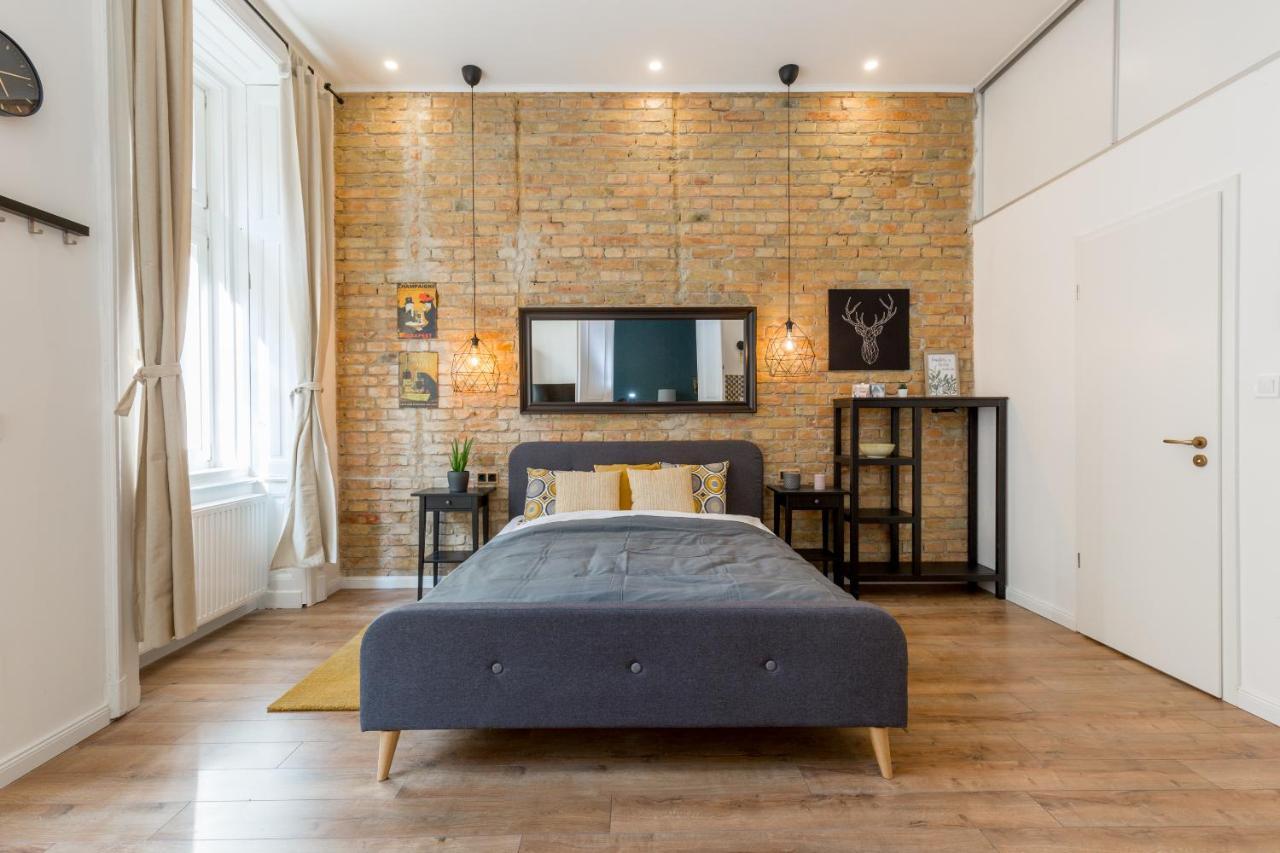 Royal Ferenciek Apartment Budapest Luaran gambar